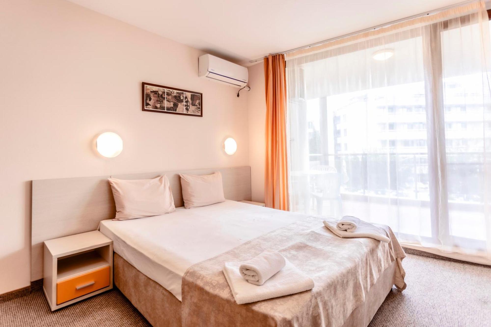 Aparthotel Hotel Prestige City II Primorsko Exterior foto